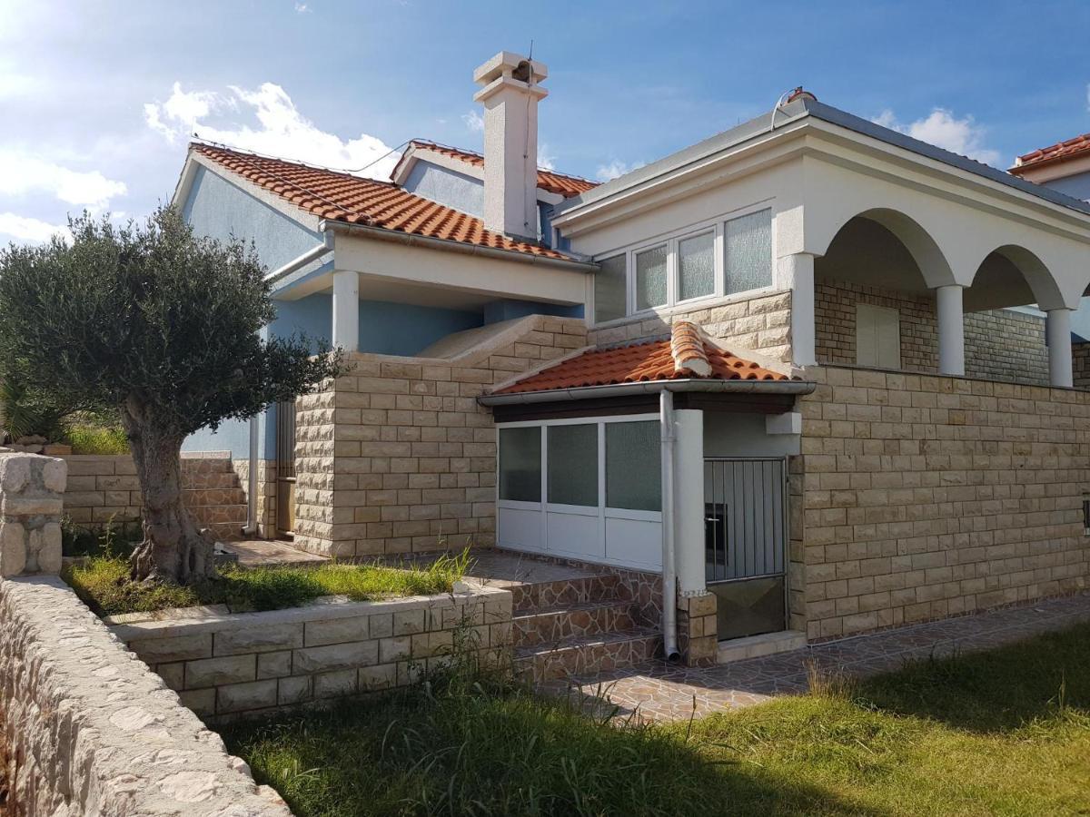 Holiday Home Ankica Ražanac Esterno foto
